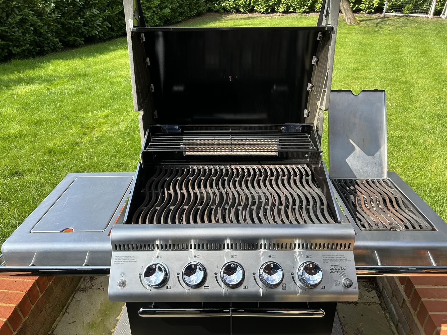 oven cleaning in Reading